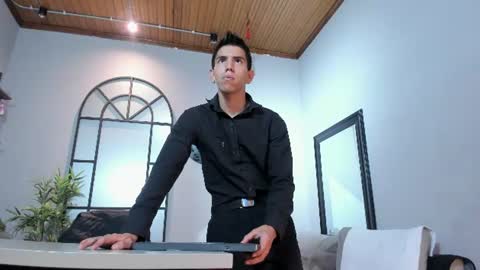 Lucca Moreti online show from 07-28-26, 03:35