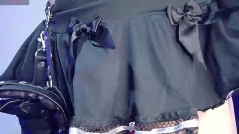 Luccy online show from 02-28-25, 05:48