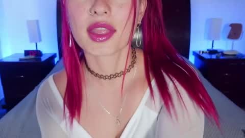 Luccy online show from 04-27-26, 03:21