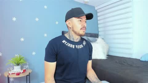 Luci y Fer online show from 01-07-25, 01:17