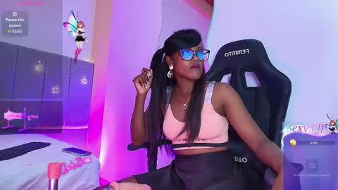 lucia01m online show from 05-16-26, 07:23