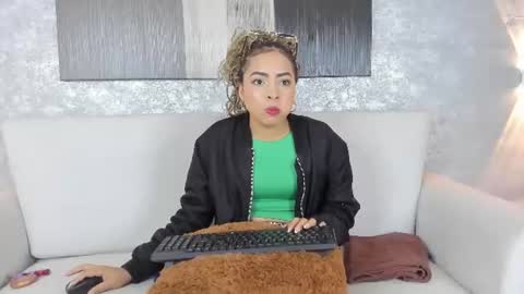 Lucla online show from 07-16-26, 10:16