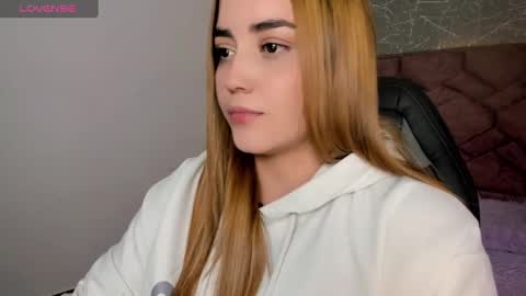 Snapshot of lucia_star_ chatting on 12-09-24, 09:58 lucia star online show from 12-09-24, 09:58