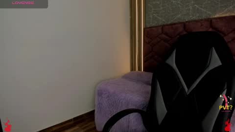 Snapshot of lucia_star_ chatting on 12-27-24, 08:07 lucia star online show from 12-27-24, 08:07