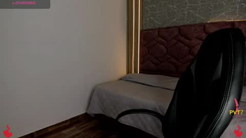 Snapshot of lucia_star_ chatting on 01-08-25, 09:34 lucia star online show from 01-08-25, 09:34