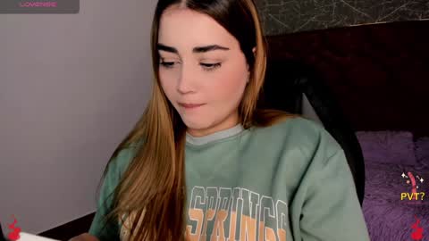 Snapshot of lucia_star_ chatting on 01-15-25, 07:23 lucia star online show from 01-15-25, 07:23