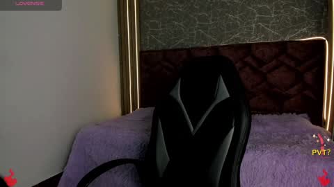 Snapshot of lucia_star_ chatting on 01-18-25, 12:24 lucia star online show from 01-18-25, 12:24