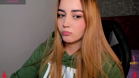 Snapshot of lucia_star_ chatting on 01-30-25, 10:30 lucia star online show from 01-30-25, 10:30