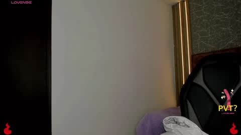 Snapshot of lucia_star_ chatting on 02-04-25, 10:34 lucia star online show from 02-04-25, 10:34