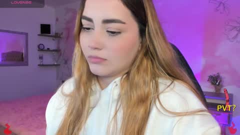 Snapshot of lucia_star_ chatting on 02-12-25, 02:56 lucia star online show from 02-12-25, 02:56