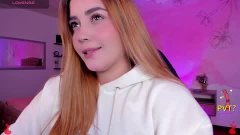 Snapshot of lucia_star_ chatting on 02-22-25, 02:28 lucia star online show from 02-22-25, 02:28