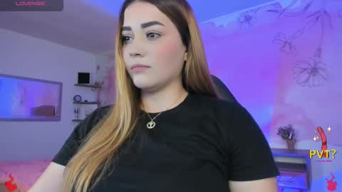 Snapshot of lucia_star_ chatting on 02-28-25, 11:56 lucia star online show from 02-28-25, 11:56