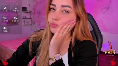 Snapshot of lucia_star_ chatting on 03-11-25, 08:52 lucia star online show from 03-11-25, 08:52