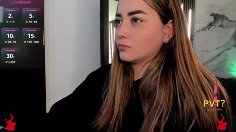 Snapshot of lucia_star_ chatting on 09-12-25, 06:52 lucia star online show from 09-12-25, 06:52