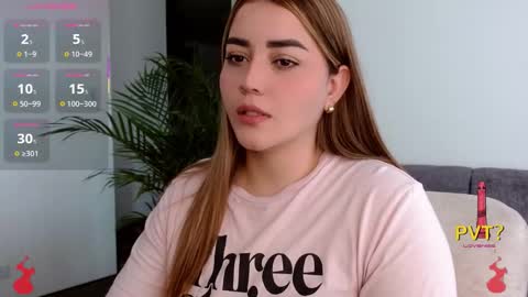 Snapshot of lucia_star_ chatting on 10-18-25, 04:08 lucia star online show from 10-18-25, 04:08