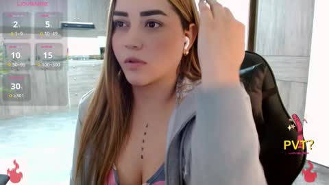 Snapshot of lucia_star_ chatting on 12-01-25, 11:54 lucia star online show from 12-01-25, 11:54