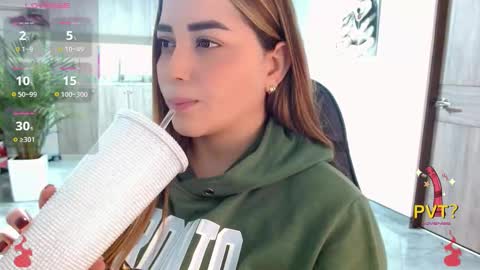 Snapshot of lucia_star_ chatting on 12-02-25, 11:56 lucia star online show from 12-02-25, 11:56