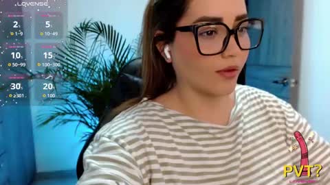 lucia star  online show from 03-24-26, 02:38