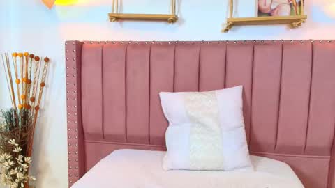 lucia_sweeet online show from 11-21-25, 06:17