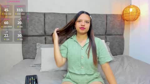 LUCIA  online show from 10-01-25, 12:11