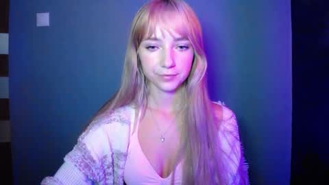 Lucy online show from 09-30-25, 07:02