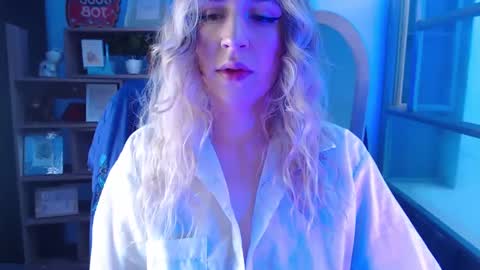 Luciana Evans online show from 02-20-25, 01:30