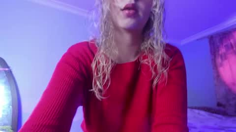 Luciana Evans online show from 10-24-25, 02:02