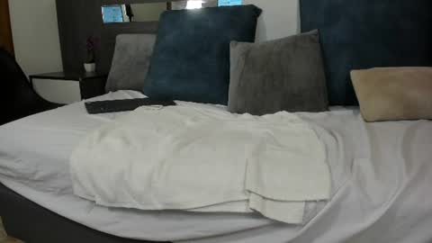 Snapshot of luciana_vegah chatting on 07-28-26, 07:39 Luci online show from 07-28-26, 07:39