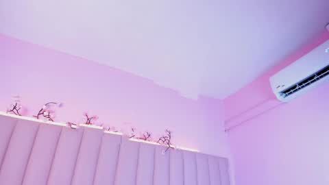 lucianablake online show from 04-20-26, 04:04