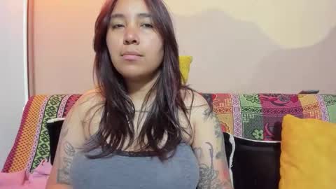 Snapshot of lucianacapisce chatting on 09-21-25, 10:44 Dani 3 online show from 09-21-25, 10:44