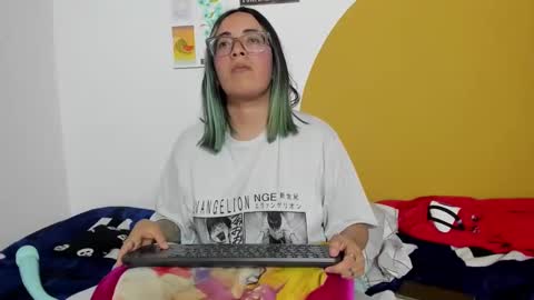 Snapshot of lucianacapisce chatting on 11-11-25, 10:54 Dani 3 online show from 11-11-25, 10:54