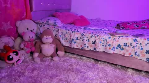 Snapshot of lucianacarter chatting on 11-10-25, 10:09 online show from 11-10-25, 10:09