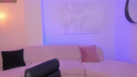 Luciana Miller  online show from 01-02-25, 06:34