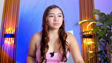 lucianavalenti online show from 05-25-26, 11:27