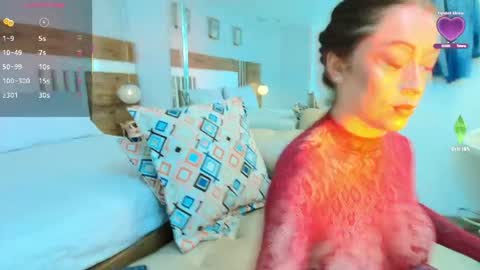 Snapshot of lucianawainn chatting on 05-29-26, 02:15 Luciana online show from 05-29-26, 02:15