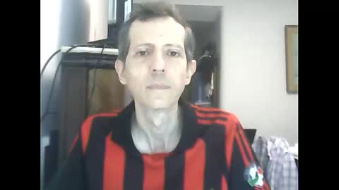 Snapshot of lucianoaxel chatting on 02-17-26, 06:47 Luciano online show from 02-17-26, 06:47