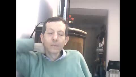 Luciano online show from 06-08-26, 01:28