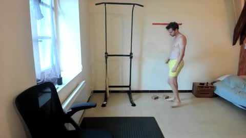 Lucianvertigo online show from 09-08-25, 03:55