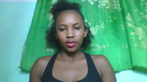 Snapshot of lucie196645 chatting on 04-21-26, 04:56 lucie196645 online show from 04-21-26, 04:56