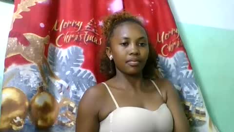 Snapshot of lucie196645 chatting on 05-27-26, 07:33 lucie196645 online show from 05-27-26, 07:33