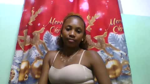 Snapshot of lucie196645 chatting on 06-02-26, 06:43 lucie196645 online show from 06-02-26, 06:43