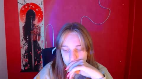 Lucie online show from 12-03-25, 11:14