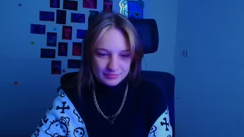 Lucie online show from 01-11-26, 12:10