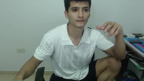 leonel online show from 02-22-25, 01:22