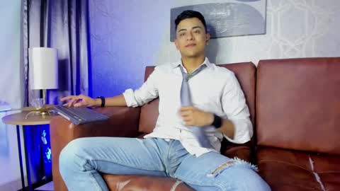 Leo online show from 01-25-25, 11:02