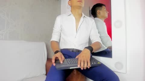 Leo online show from 02-18-25, 11:11