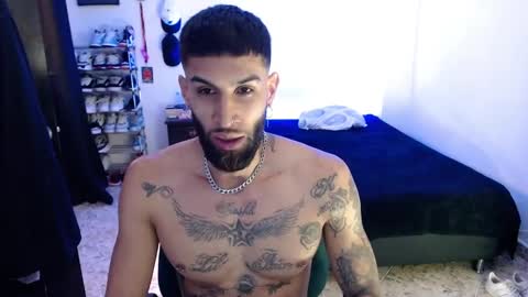 luciifer_hills online show from 01-01-25, 03:03