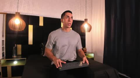 Lucio online show from 04-11-26, 11:47