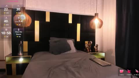 Snapshot of lucio__fox chatting on 05-25-26, 12:00 Lucio online show from 05-25-26, 12:00