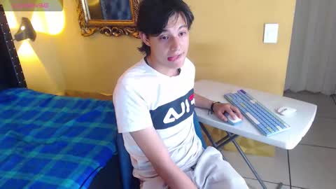 luckk_ online show from 03-31-26, 04:24